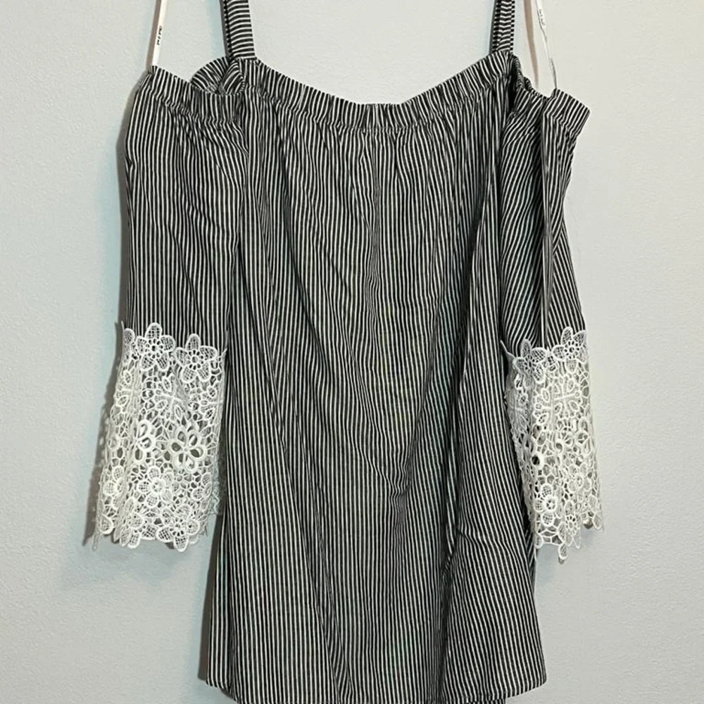 Women’s blouse - Picture 4 of 5